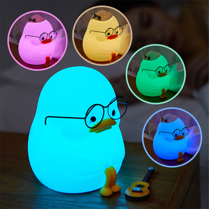 Lampada Notturna Emo Duck con Controllo Vocale, Regalo Natalizio, Creativa e Colorata, Intelligente, in Silicone, per Cameretta dei Bambini - Product Image 5