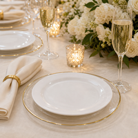 Assiette de présentation décorative en verre transparent de 13 pouces avec bord doré pour mariage, banquet, événement, table de réception, hôtel, restauration, fête