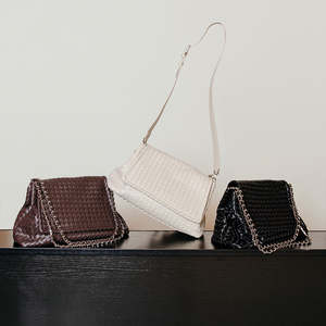 Nouveau sac à bandoulière rétro tissé sur mesure pour femme, grand format, vente en gros OEM 2026 - Product Image 3