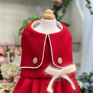 Robe pour petit chien en polyester écologique haut de gamme, classique, en peluche, pour Noël, Nouvel An, hiver, lavage à la main - Product Image 4