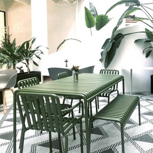Ensemble <span class=keywords><strong>table</strong></span> <span class=keywords><strong>et</strong></span> <span class=keywords><strong>chaise</strong></span> de camping modernes pour jardin <span class=keywords><strong>et</strong></span> <span class=keywords><strong>extérieur</strong></span> Ensemble <span class=keywords><strong>table</strong></span> <span class=keywords><strong>et</strong></span> <span class=keywords><strong>chaise</strong></span> pour événement restaurant - Product Image 1