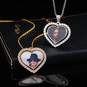 Collar <span class=keywords><strong>con</strong></span> Colgante de Medallón Personalizado en Forma de <span class=keywords><strong>Corazón</strong></span> <span class=keywords><strong>con</strong></span> Foto, Doble Cara, <span class=keywords><strong>con</strong></span> Cadena de Tenis de 4mm y Circonita, Joyería Hip Hop - Product Image 2