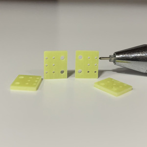 Feuille d'isolation en fibre de verre résistante aux hautes températures pour les pièces d'équipements électriques - Product Image 1