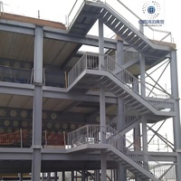 Structure en acier robuste et durable, atelier moderne, entrepôt, bâtiment préfabriqué, fourniture sur mesure selon le design