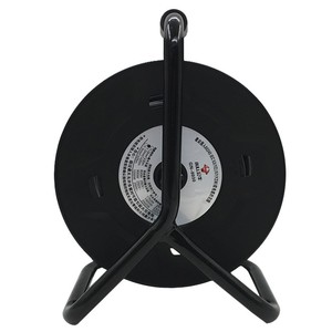 Enrouleur de câble rétractable en cuivre 3*2.5 50m avec 4 prises de terre robustes IP65 <span class=keywords><strong>pour</strong></span> usage industriel - Product Image 3