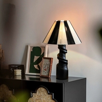 Lampe de table créative Art Déco, base en bois, abat-jour en tissu, pour hôtel, salon, chambre, décoration intérieure, nouveau style, lampe de bureau