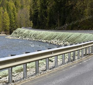 Barrière de sécurité routière en acier galvanisé en forme de W, barrière anti-collision pour autoroute, anti-corrosion, robuste, vente en gros Chine - Product Image 6