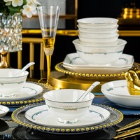 Nouvel ensemble de vaisselle en céramique tendance de Jingdezhen, vaisselle de haute qualité, vente en gros, compatible micro-ondes, combinaison pour la maison, cadeaux
