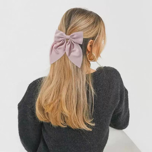 Barrettes à cheveux en satin couleur unie avec nœud papillon pour filles, pinces à cheveux papillon pour femmes - Product Image 2