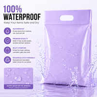 Sac en plastique violet imprimé sur mesure avec logo, poignée découpée, emballage personnalisé pour vêtements, boutique de détail, shopping