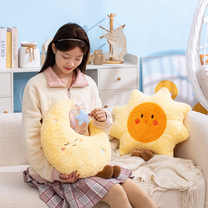 Coussins créatifs soleil et lune jaunes, matériau doux, peluche, poupée de compagnie, cadeaux, vente directe d'usine, vente en gros - Product Image 6