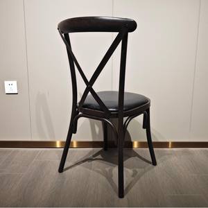 Ghế tiệc bọc nệm chân cong chữ X sắt đen - Product Image 3