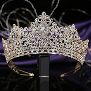 Diademi <span class=keywords><strong>E</strong></span> Corona Elegante di Cerimonia Nuziale Del Fiore Accessori per Capelli da Sposa Princess Crown Fascia Zircone BC3956 Corona Princesa - Product Image 1