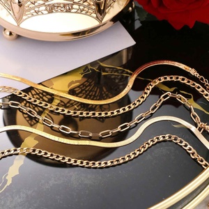 Chaînes de cheville ZYO personnalisées en acier inoxydable étanche avec finition PVD or, bijoux de pied pour la plage, chaînes de jambe, bracelets de cheville, accessoires pour femmes - Product Image 4