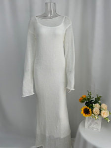 ชุดเดรสยาวผ้าถักเนื้อบางเบาสำหรับผู้หญิง พร้อมเสื้อสายเดี่ยวเข้าชุด - ชุดเดรสแขนบาน 2 ชิ้น ชุดเซ็ตแฟชั่น - Product Image 6