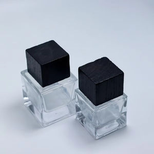 Factory Mens Custom Crimp Perfume Glass <b>Bottle</b> Luxury <b>Pump</b> Sprayer clear Empty square 30ml 50ml 100ml Perfume <b>Bottle</b> With Box - Product Image 2