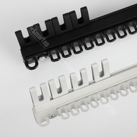 Échantillons gratuits pour l'exportation de poteaux à rideaux en plastique en forme de U Ensemble de rails pour fenêtres montées sur plis