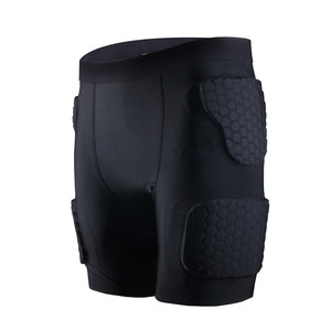 Shorts de football américain rembourrés et compressifs à prix de gros, shorts de football américain personnalisés à vendre - Product Image 1