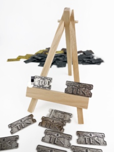 Accesorios para Juegos de Mesa, Moneda Metálica para <span class=keywords><strong>Ark</strong></span> <span class=keywords><strong>Nova</strong></span>, Piezas Personalizadas de Madera y Metal, Regalo para Fiestas, Venta al por Mayor - Product Image 6