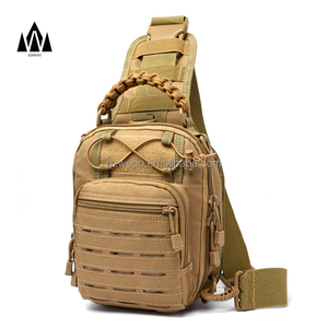 Crossbody Tactische Schoudertas Molle Reistas EDC Dagrugzak Jacht Wandelen Outdoor Schoudertas Rugzak met Gevoerde Zak - Product Image 1