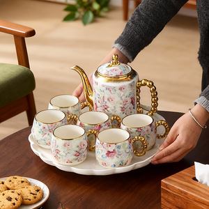 Set da Tè Pomeridiano di Lusso Moderno con Tazze in Ceramica e Teiera Resistente alle Alte Temperature per Uso Domestico - Product Image 1