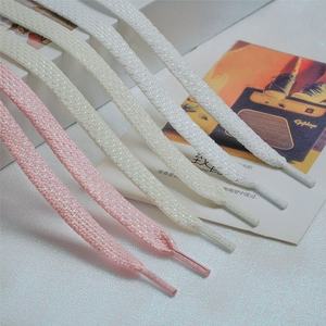 Cordones planos metálicos brillantes de 12 mm de ancho, cordones de zapatos coloridos de tejido preciso para zapatillas deportivas, para hombres y mujeres, zapatos deportivos casuales - Product Image 1