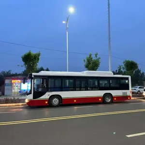 럭셔리 코치 하이거 KLQ6109GCE4-CNG 40-44 좌석 사용 자동 시내 버스 승객 코치 및 버스