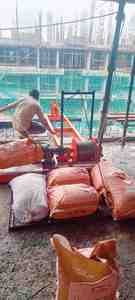 Mini Grúa Elevadora para Levantar Materiales como Cemento, Arena y Ladrillos - Product Image 3