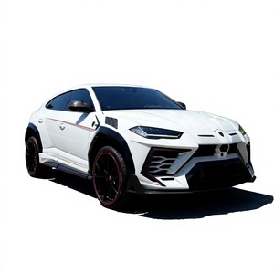 Lamborghini Urus 2019 d'occasion, édition Mansory, conversion de carrosserie en fibre de carbone sèche, Lamborghini Urus 2018-2019 automatique |   Exportation - Product Image 1