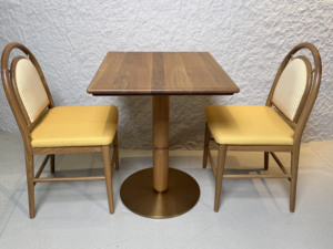 <span class=keywords><strong>Table</strong></span> de restaurant en bois massif chêne clair, <span class=keywords><strong>table</strong></span> carrée en bois pour café et <span class=keywords><strong>bistro</strong></span> avec base ronde en métal, mobilier commercial - Product Image 6