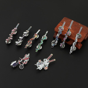 Broche de la serie Demon Slayer de Anime japonés para niños, Hoja para matar fantasmas, accesorio de regalo de aleación chapada en plata - Product Image 3