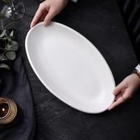 Assiette ovale en céramique de style européen, vente en gros directe usine, pour hôtels et restaurants, motif personnalisé, pour mariages et fêtes, en stock