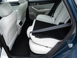 2026 per Galaxy <span class=keywords><strong>A7</strong></span> Hybrid 1.5L LHD Automatica <span class=keywords><strong>Berlina</strong></span> di Medie Dimensioni con Luci LED Tetto Apribile Pneumatici R18 - Product Image 4