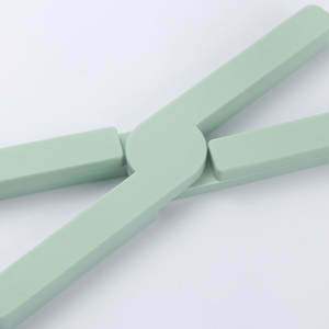 Thickened <b>Silicone</b> Foldable Pot <b>Mat</b> Nordic Green Heat Resistant Non Slip Kitchen Table <b>Mat</b> For Cooking Protection - Product Image 2
