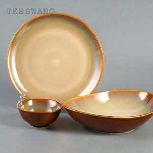 Set di Piatti in Ceramica Sfumata, Stoviglie per Casa e Ristorante, Design Semplice e Creativo, Ciotola Bassa per Insalata, Piatto da Tavola - Product Image 1