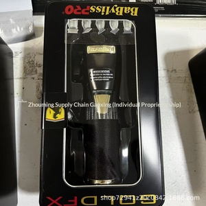 Exclusivement pour les modèles transfrontaliers : Accessoires de tondeuse à cheveux <span class=keywords><strong>Babyliss</strong></span> en alliage de titane sculpté pour logo - Product Image 3