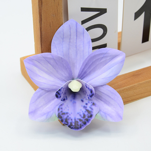 Fiori Artificiali di Orchidea in Lattice Plastico, Piccoli con 6 Petali, Prezzo Basso, Bestseller per Decorazione Casa, Fiori Finti - Product Image 1