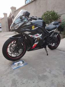 Moto <span class=keywords><strong>Kawasaki</strong></span>-style Small <span class=keywords><strong>Ninja</strong></span> 250cc, économique en carburant et durable. Exportable. Expédition directe du fabricant. - Product Image 3