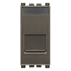 ซ็อกเก็ต RJ45 Cat6 UTP พร้อมฝาโลหะ สูง 5.3 ซม. ยาว 5.1 ซม. กว้าง 2.8 ซม. - Product Image 1