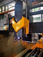 Machine de fraisage CNC 4 axes Xianda pour pierre, fraiseuse intelligente à colonne cylindrique pour profilage de pierre architecturale