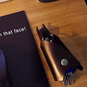 Porte-clés chauve-souris en cuir pour hommes et femmes, étui de porte-clés de <span class=keywords><strong>voiture</strong></span>, porte-clés en cuir pour hommes et femmes - Product Image 5