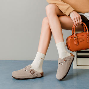 Zuecos Birkenstocks de Mujer en Stock, Zapatos de Gamuza y Cuero Tipo Mules con Soporte para el Arco y Corcho Cómodo - Product Image 3