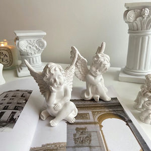 Ingrosso in stile retrò <span class=keywords><strong>con</strong></span> le <span class=keywords><strong>ali</strong></span> ornamento grazioso angelo in resina per matrimonio regalo di compleanno eco-friendly gioielli da scrivania altalena - Product Image 4