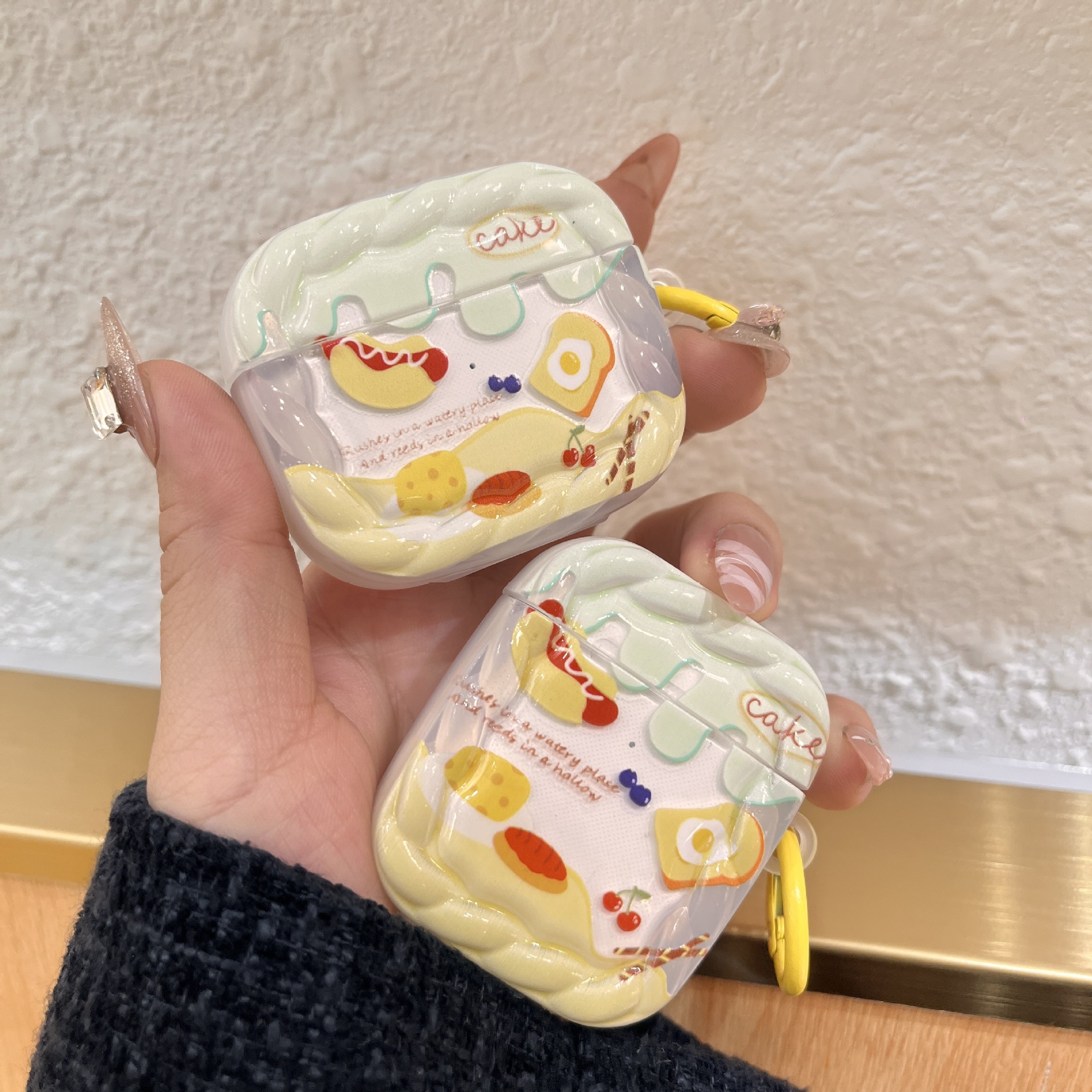 Cheese Fruit Cake [Hemp Rope]