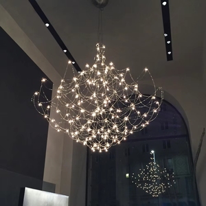Lámpara de Araña LED Moderna de Lujo con Forma de Estrella y Flores Grandes, con Red de Alambre de Acero, para Escaleras y Sala de Estar - Product Image 2