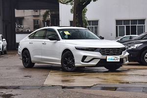 Auto Usado 2023, <span class=keywords><strong>Honda</strong></span> <span class=keywords><strong>Accord</strong></span> Deluxe Sedán, 4 Puertas, 5 Asientos, 260T, Automático, Cámara Trasera, Volante a la Izquierda, Techo Corredizo, Disponible en Stock - Product Image 3