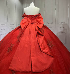 Vestido <span class=keywords><strong>de</strong></span> XV Mumuleo Metálico con Hombros Descubiertos Color Lavanda, Éxito <span class=keywords><strong>de</strong></span> Ventas 2024 - Product Image 6