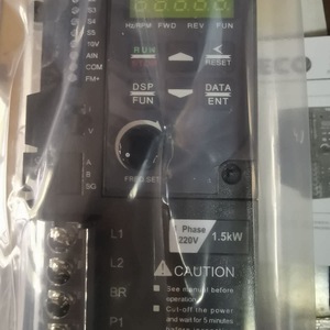 อินเวอร์เตอร์ Teco S310-2P5-H1DC 220V เฟสเดียว 0.4KW ระบบควบคุมเวกเตอร์ ตัวแปลงความถี่ AC Drive - Product Image 1