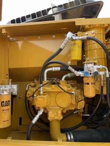 Excavadora Usada Caterpillar 320D, Máquina Confiable de 20 Toneladas para Movimiento de Tierras y Construcción - Product Image 6