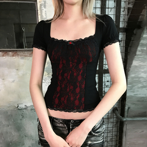 T-shirt pour femme style gothique sombre, patchwork de dentelle, color block, col carré, manches bouffantes, mode estivale, haut rétro de niche avec nœud - Product Image 2
